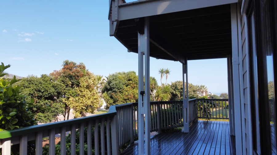 5 Bedroom Property for Sale in Hersham Western Cape